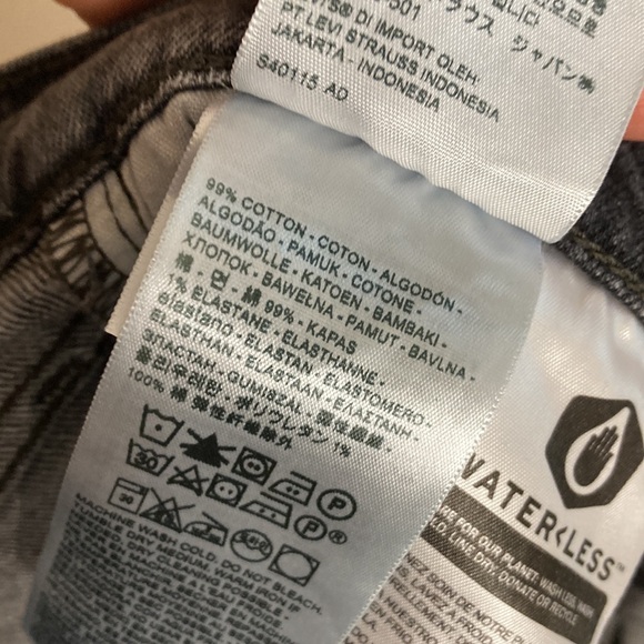 Levi's Jeans Womens 27 x 28 Gray Wedgie Fit High Rise Taper Leg - Picture 12 of 14